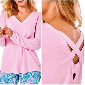🌸 LILLY PULITZER Luxletic Areli Pullover in Urchin Pink. Size MED. Great Cond!